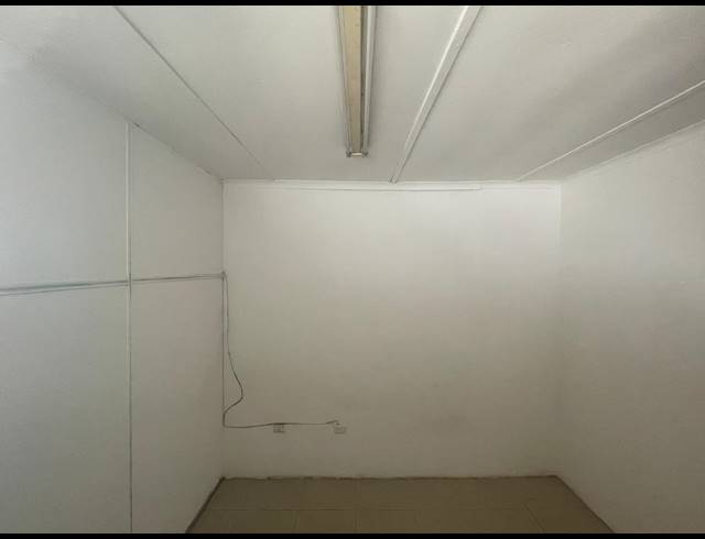 40M² RETAIL TO LET IN STARWOOD